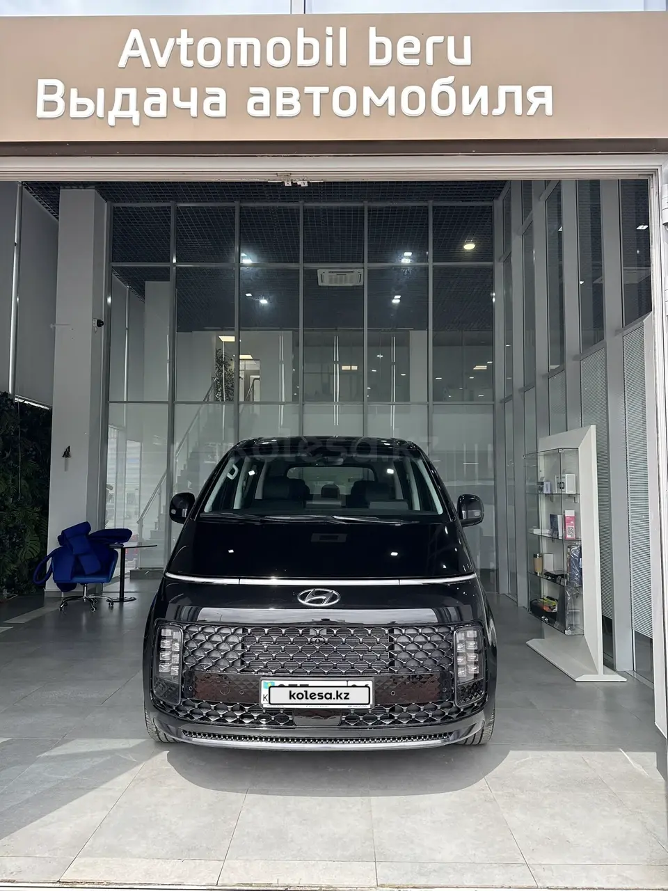 Hyundai Staria, 2024