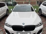 BMW 520 2021 года за 23 350 000 тг. в Актау – фото 2