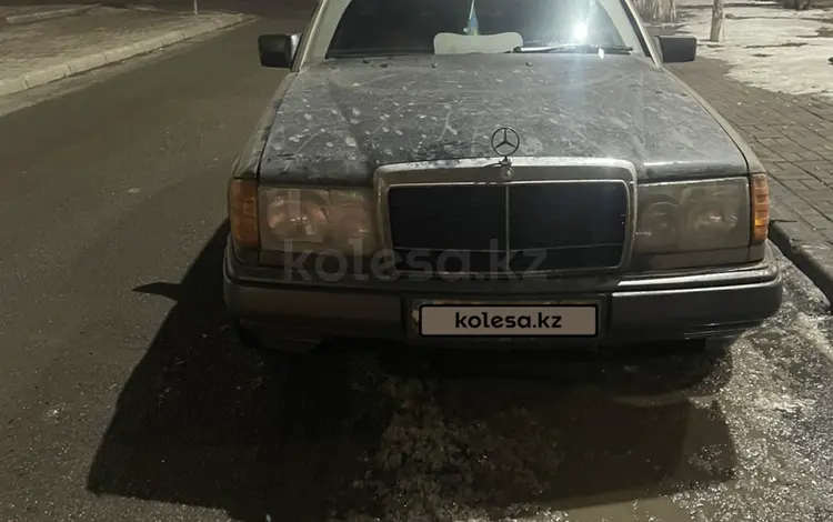 Mercedes-Benz E 200 1993 года за 1 000 000 тг. в Астана