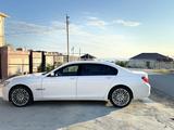 BMW 750 2010 года за 9 500 000 тг. в Актау – фото 3