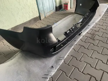 Бампер задний новый оригинал LC200 2008-2015 за 130 000 тг. в Алматы