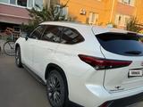 Toyota Highlander 2020 годаүшін22 900 000 тг. в Актобе – фото 3