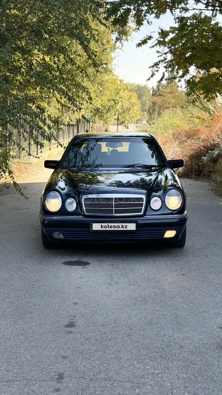 Mercedes-Benz E-Class, 1996
