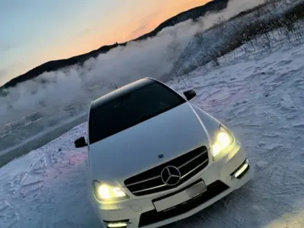 Mercedes-Benz C 180 2011 года за 7 700 000 тг. в Караганда – фото 4