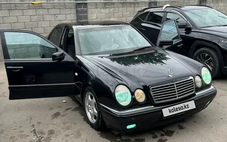Mercedes-Benz E 280 1997 года за 3 300 000 тг. в Алматы