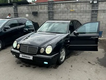 Mercedes-Benz E 280 1997 годаүшін3 300 000 тг. в Алматы – фото 3