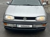 Volkswagen Golf 1996 года за 1 600 000 тг. в Кентау – фото 4