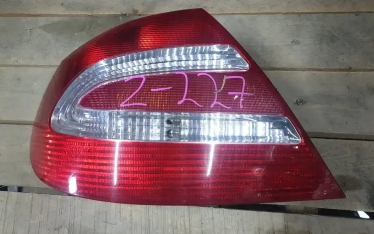 Фонарь (Фара) Mercedes-Benz CLK W209 за 40 000 тг. в Астана