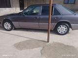 Mercedes-Benz E 230 1991 года за 900 000 тг. в Шымкент