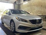 Hyundai Sonata 2015 года за 5 100 000 тг. в Уральск – фото 2