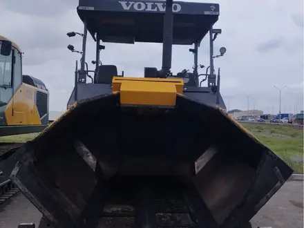 Volvo  Асфальтоукладчики 2010 года за 42 500 000 тг. в Астана – фото 3
