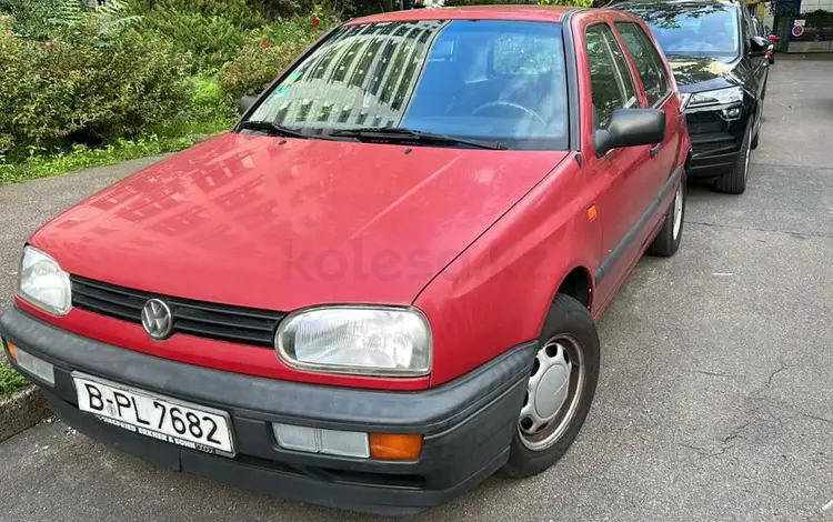 Volkswagen Golf 1998 годаүшін25 000 тг. в Актобе