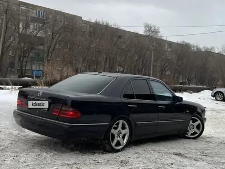 Mercedes-Benz E 320 1998 года за 3 600 731 тг. в Караганда – фото 23