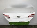 Крышка багажника (капот задний, дверь 5) на Toyota Camry 50 Америка USA за 100 000 тг. в Алматы
