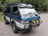 Mitsubishi Delica 1994 годаfor4 000 000 тг. в Алматы – фото 2