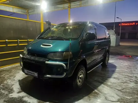 Mitsubishi Delica 1997 года за 4 200 000 тг. в Алматы