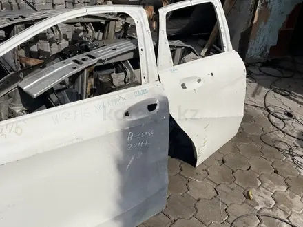 Дверь mercedes w246 B -class , мерседес w246 b -class за 50 000 тг. в Караганда – фото 8