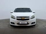 Chevrolet Malibu 2014 года за 4 690 000 тг. в Астана – фото 2