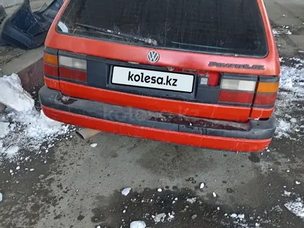 Volkswagen Passat 1992 года за 800 000 тг. в Тараз – фото 2