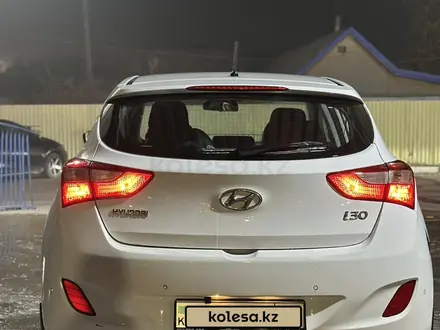 Hyundai i30 2014 года за 5 500 000 тг. в Караганда – фото 2