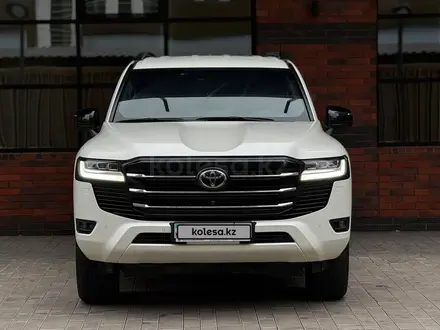 Toyota Land Cruiser 2024 года за 55 000 000 тг. в Астана – фото 2