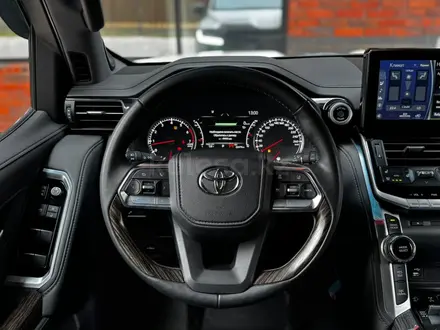 Toyota Land Cruiser 2024 года за 55 000 000 тг. в Астана – фото 14