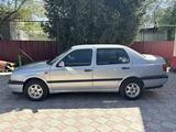Volkswagen Vento 1993 года за 1 300 000 тг. в Алматы – фото 4