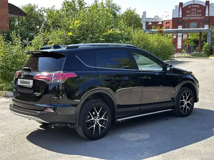 Toyota RAV4 2019 года за 12 600 000 тг. в Петропавловск – фото 10