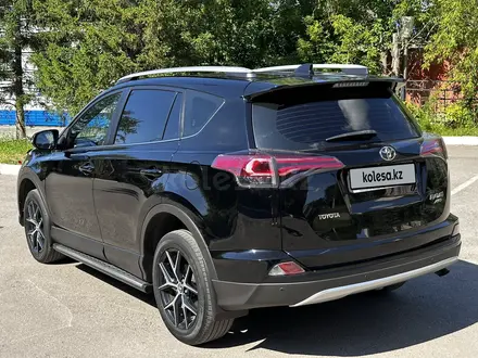 Toyota RAV4 2019 года за 12 600 000 тг. в Петропавловск – фото 13