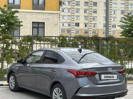 Hyundai Accent 2020 года за 8 000 000 тг. в Актау – фото 4