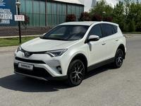 Toyota RAV4 2018 годаүшін13 500 000 тг. в Шымкент