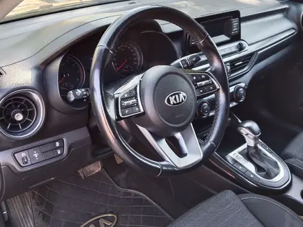 Kia Cerato 2020 года за 7 500 000 тг. в Караганда – фото 2