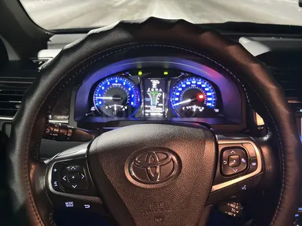 Toyota Camry 2016 года за 13 800 000 тг. в Петропавловск – фото 10