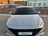 Hyundai Elantra 2021 года за 9 300 000 тг. в Уральск