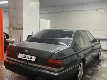 Mercedes-Benz S 320 1994 года за 2 500 000 тг. в Усть-Каменогорск – фото 5