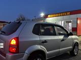 Hyundai Tucson 2005 года за 2 800 000 тг. в Усть-Каменогорск – фото 3