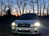 Hyundai Tucson 2005 года за 2 800 000 тг. в Усть-Каменогорск – фото 2