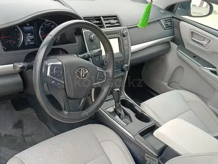 Toyota Camry 2016 года за 6 200 000 тг. в Актау – фото 12