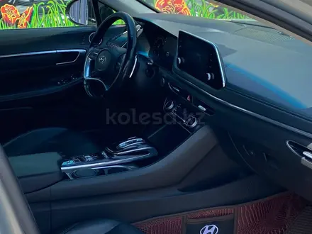 Hyundai Sonata 2023 года за 10 590 000 тг. в Алматы – фото 32