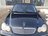 Mercedes-Benz C 240 2001 года за 3 500 000 тг. в Алматы