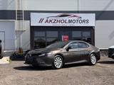 Toyota Camry 2018 года за 12 200 000 тг. в Караганда – фото 2