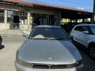 Mitsubishi Galant