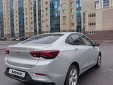 Chevrolet Onix 2023 года за 8 100 000 тг. в Астана – фото 3