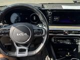 Kia K5 2022 года за 12 000 000 тг. в Алматы – фото 5