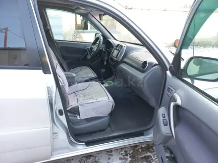 Toyota RAV4 2002 года за 4 999 000 тг. в Усть-Каменогорск – фото 12