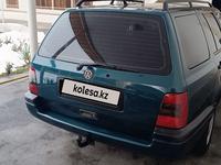 Volkswagen Golf 1993 года за 2 500 000 тг. в Шымкент