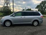 Toyota Sienna 2013 годаүшін9 650 000 тг. в Атырау – фото 2