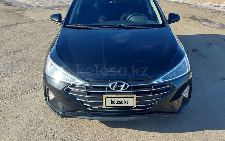 Hyundai Elantra 2019 года за 5 500 000 тг. в Атырау