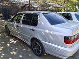 Volkswagen Vento 1995 года за 1 700 000 тг. в Алматы – фото 4