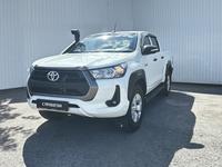 Toyota Hilux 2021 года за 17 650 000 тг. в Караганда